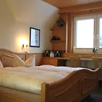 Vergissmeinnicht ホテル 3*