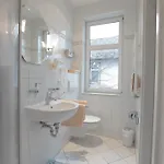 Vergissmeinnicht ホテル 3*