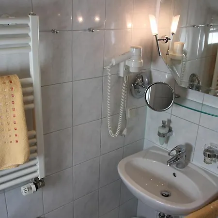 Haus Vergissmeinnicht Hotel 3*
