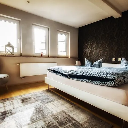 Vergissmeinnicht فندق