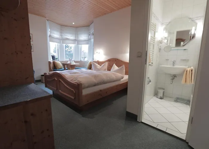 Otel Vergissmeinnicht 3*